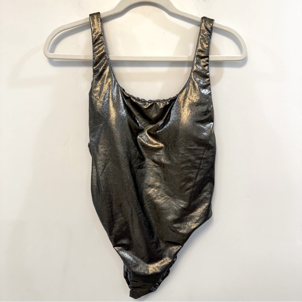 LA BLANCA NWT Metallic One-Piece reversible Swimsuit